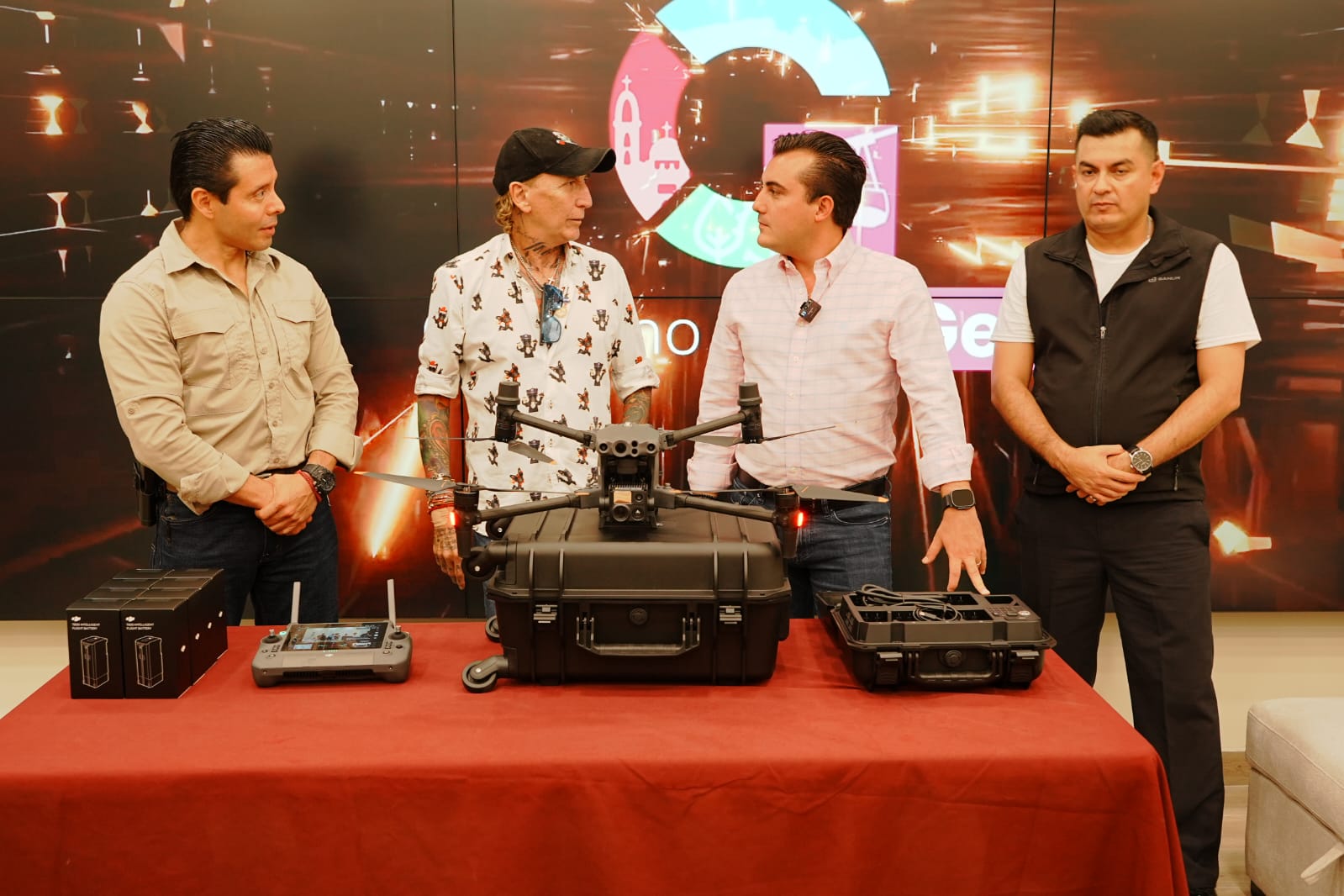 Dona «Grillo» Sada dron para vigilancia de García