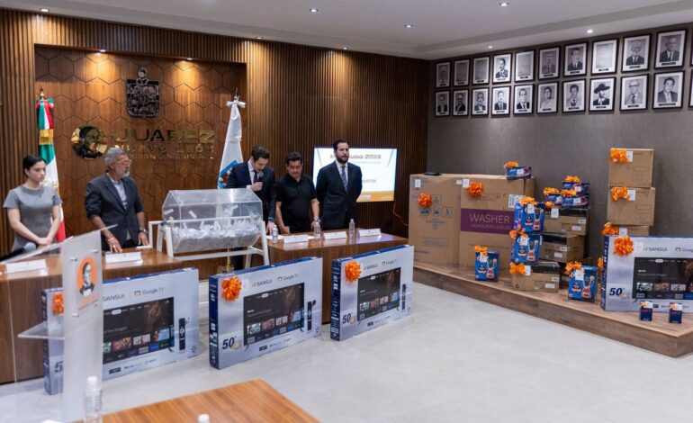 Premia Juárez a contribuyentes cumplidos del predial con gran sorteo