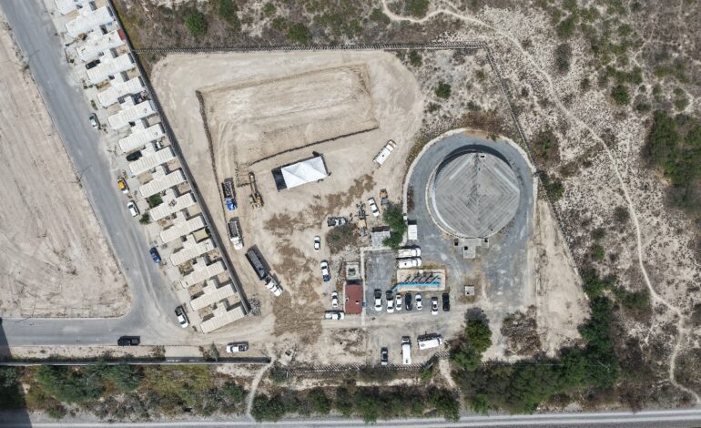 García e IP hacen sinergia y aseguran agua para 12,500 familias con megatanque