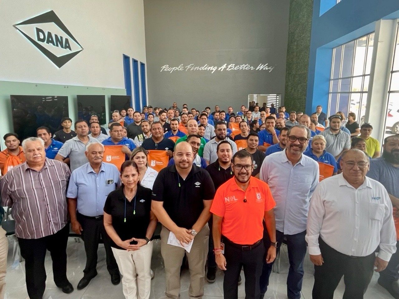 Llega programa «Ayudamos a los trabajadores» a DANA de México