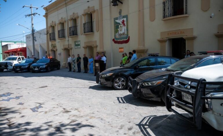 Apoya Mijes a Policías rurales con unidades y capacitación