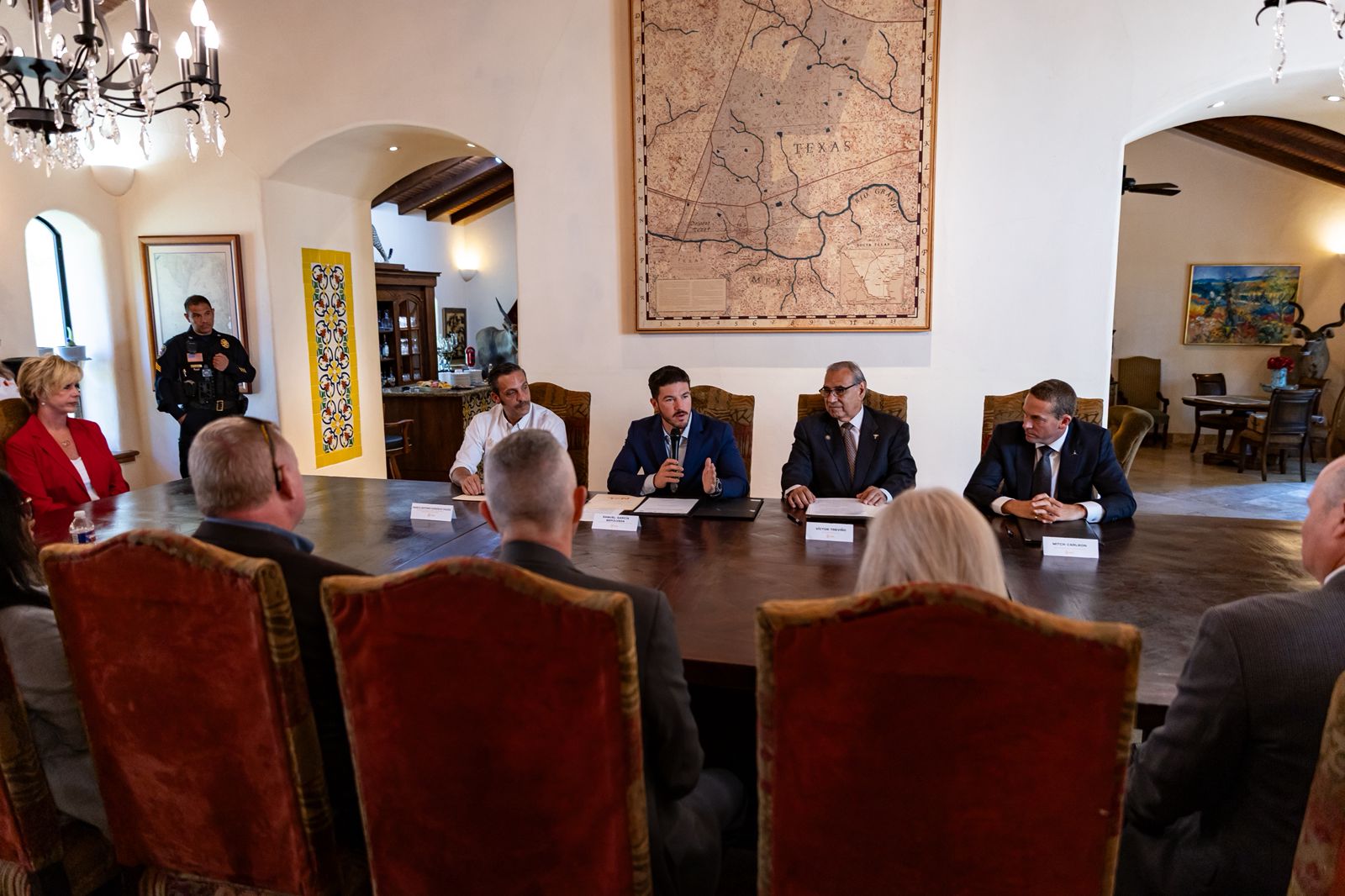 Invertirá Green Corridors 17 billones de dólares en centros logísticos en el Puente Colombia