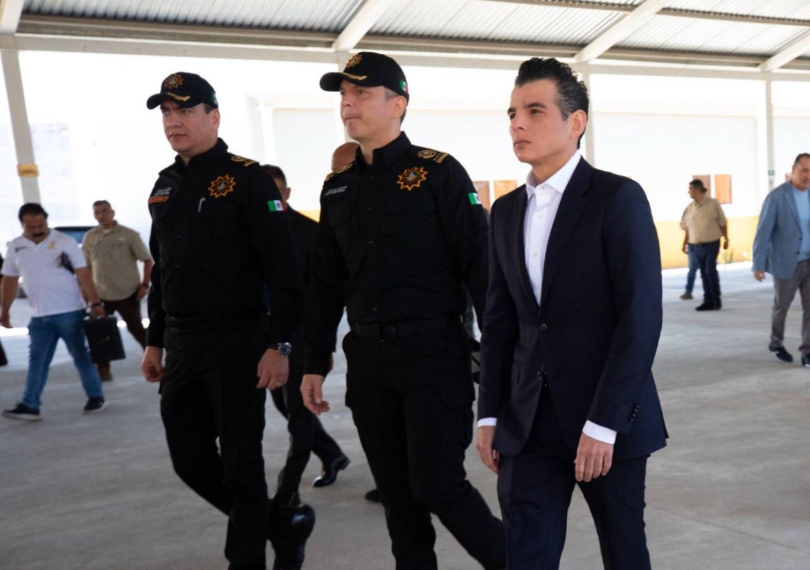 «Por muchos años los penales de Nuevo León estuvieron abandonados, pero ahora, tienen integridad y orden”: Miguel Flores