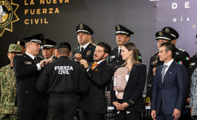 Miguel Flores destaca la valentía de Fuerza Civil en el Día del Policía