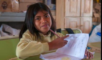 En México, el gobierno echa sobre los hombros de las familias el gasto educativo