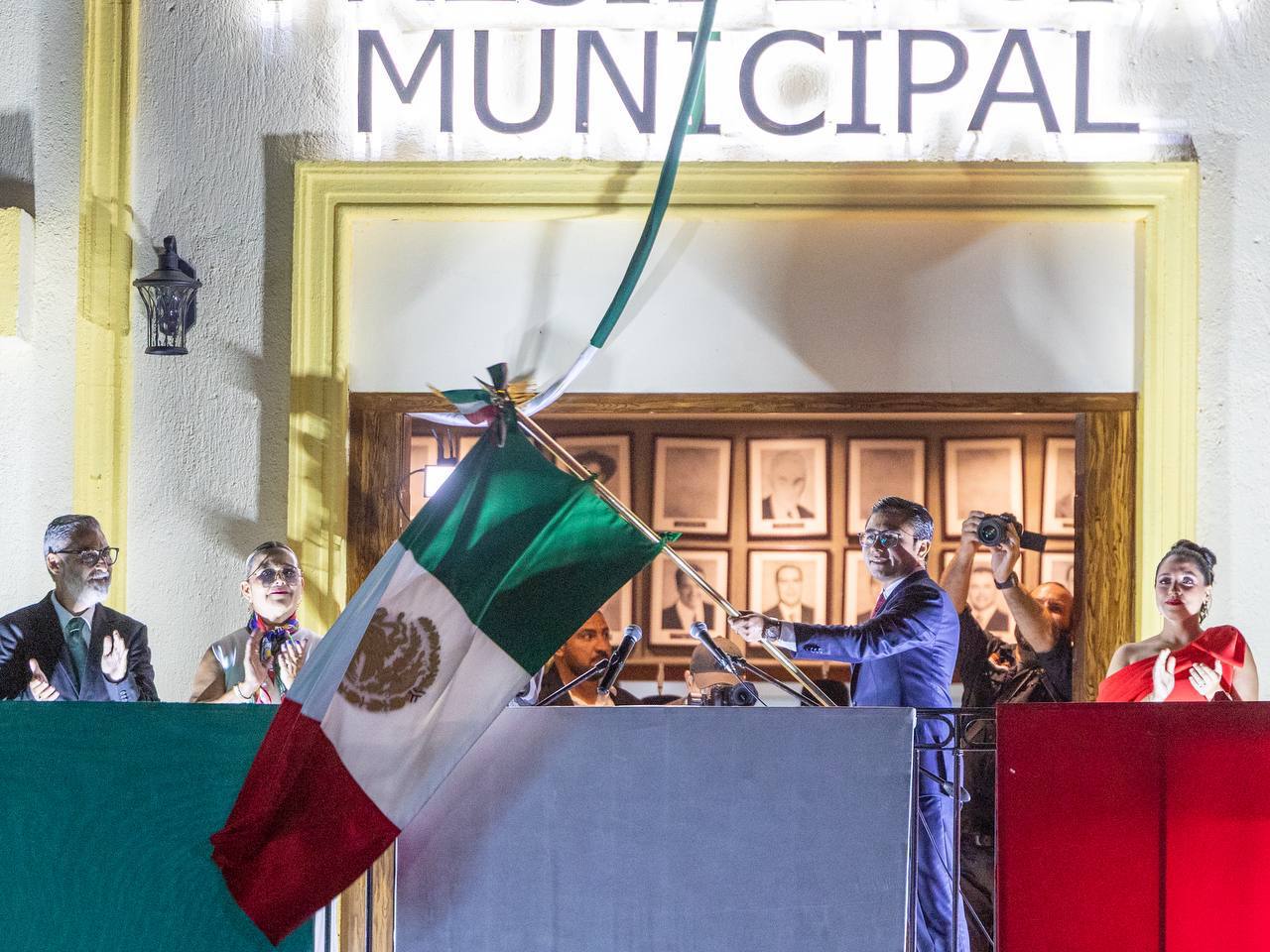 Con unidad, tradición y alegría, celebra Félix Arratia el Grito de Independencia en Juárez