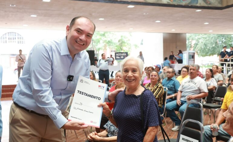 Refuerza Gobierno de Monterrey entrega de testamentos