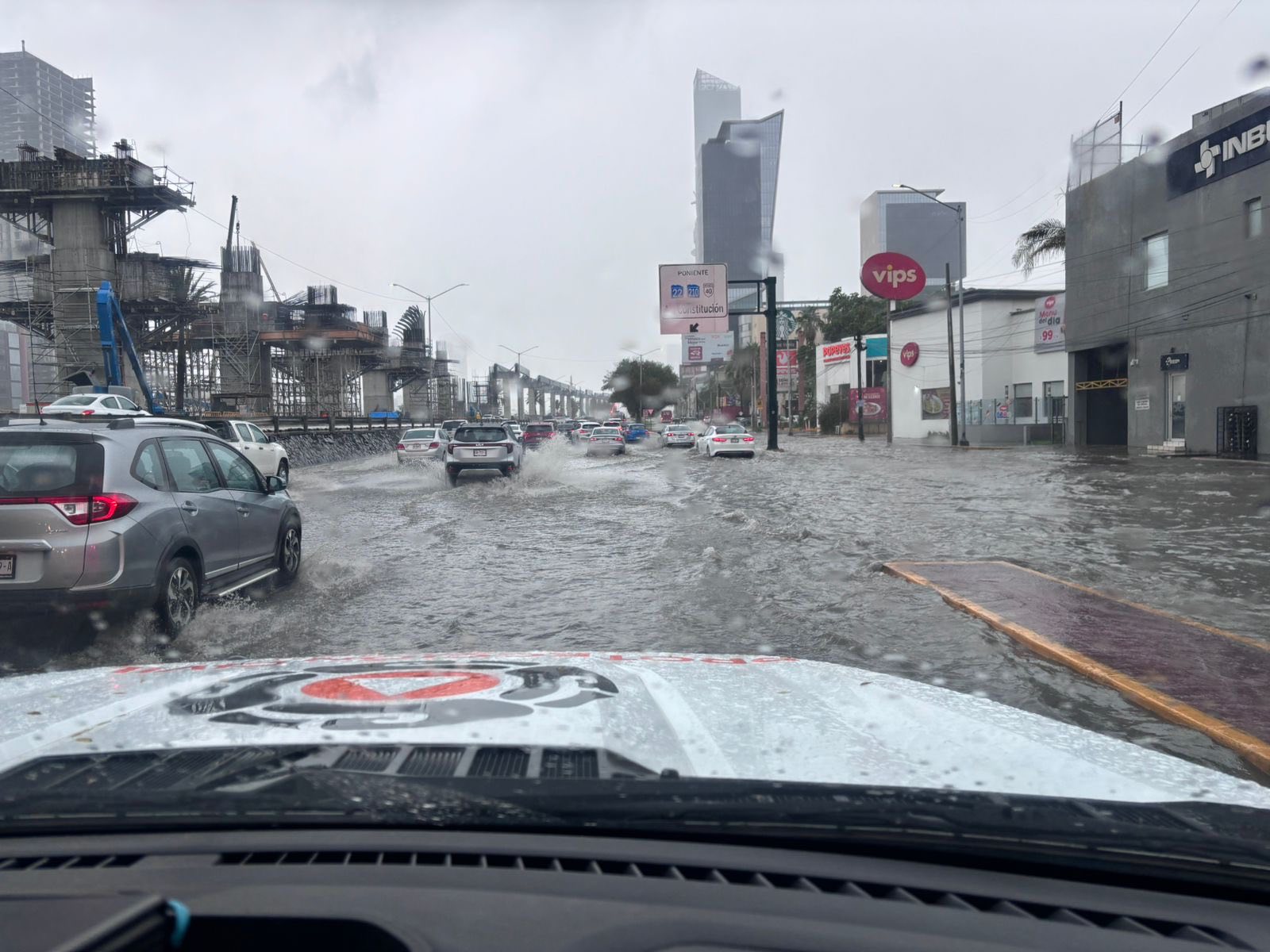 Anuncia Protección Civil NL cierres viales en puntos de riesgo de ZMM