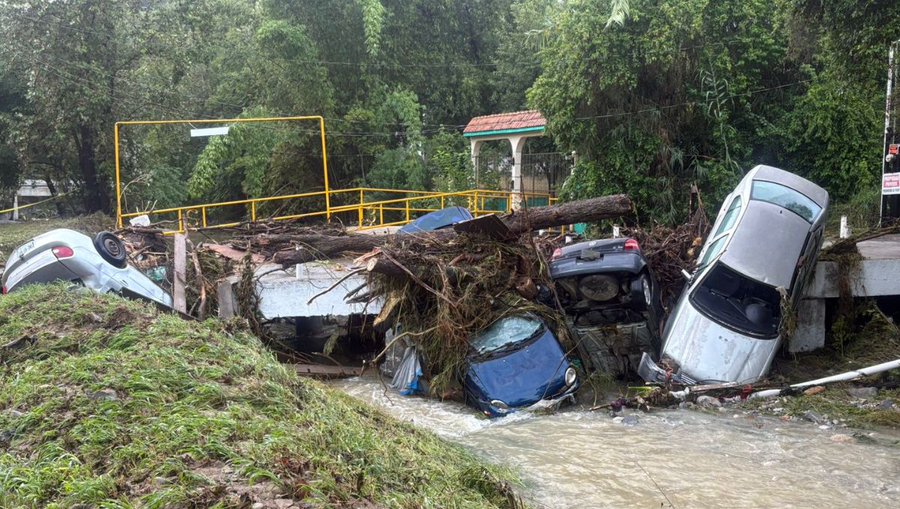 Registran daños y afectaciones por tormenta en Santiago