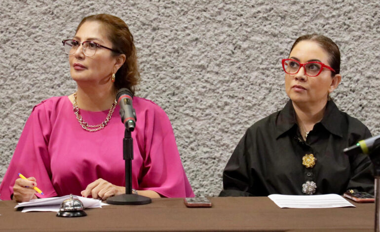 Proponen Diputadas priístas prohibir cirugías estéticas a menores