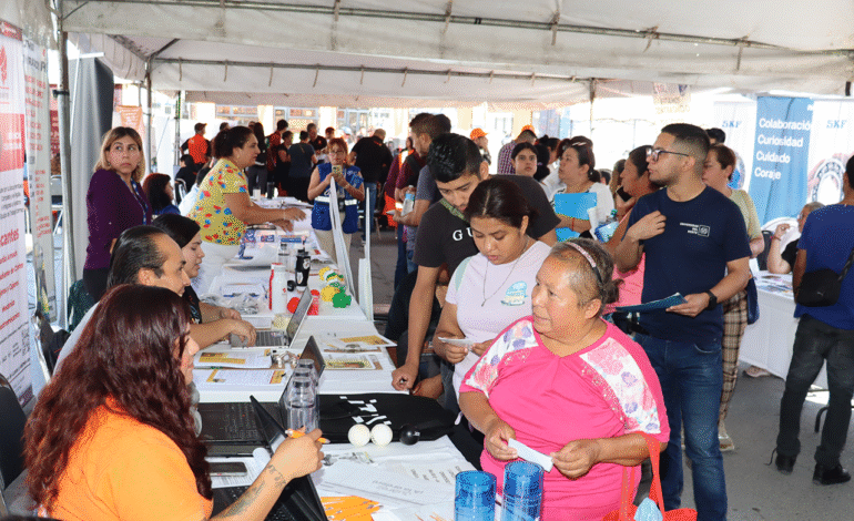 Feria Nacional de Empleo para Grupos Vulnerables 2025 beneficia a habitantes de Juárez, N.L.