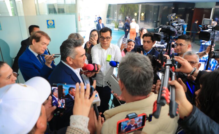 Anuncia «Alito» que denunciará a Sheinbaum en México y el extranjero por abuso de poder en M