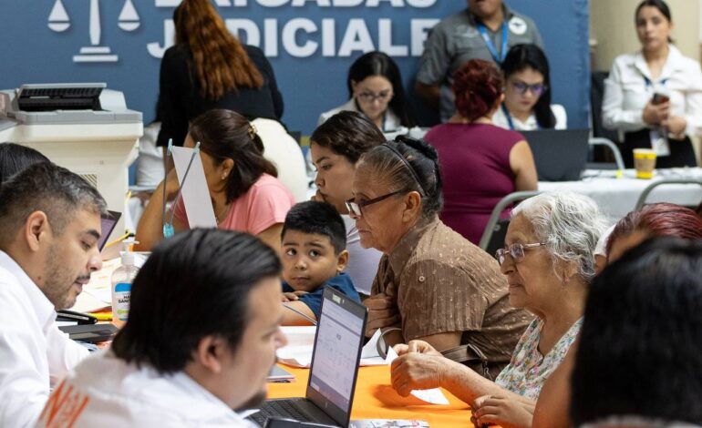 Brigadas de trámites y servicios gratuitos benefician a juarenses
