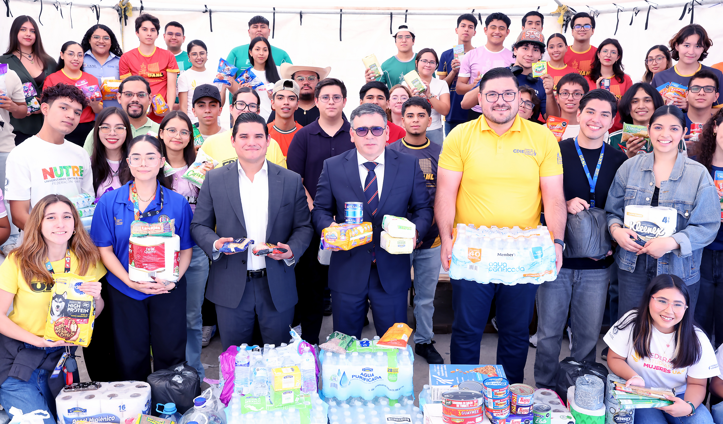 UANL activa campaña “Mano Cadena” para apoyar damnificados en Veracruz