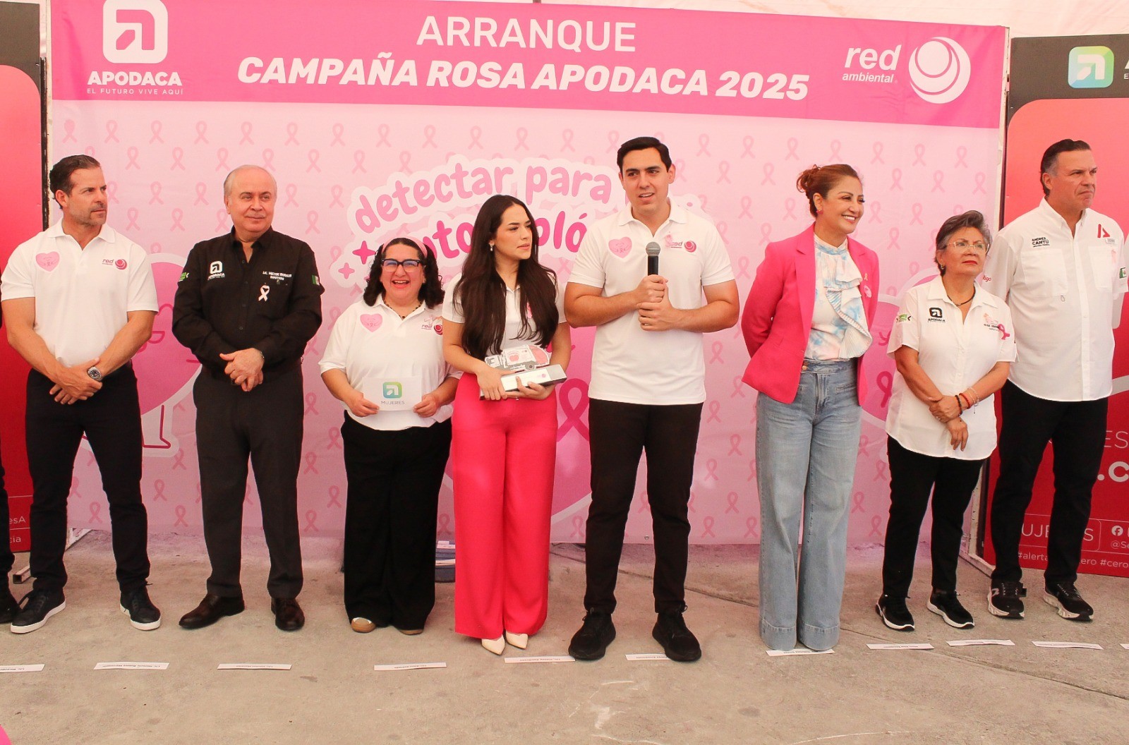 Apodaca inicia Campaña Rosa 2025 «detectar es Vivir, Autoexplórate»
