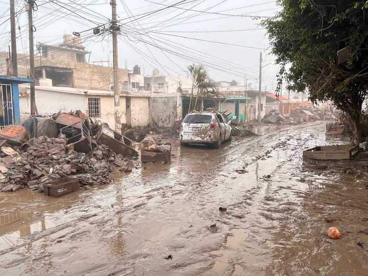 Apoyo inicial para damnificados será de diez mil millones de pesos: Sheinbaum