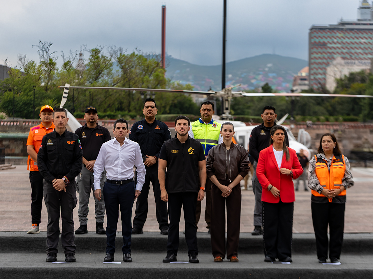 Nuevo León siempre presente: Envía ayuda humanitaria y equipos de rescate hacia Veracruz