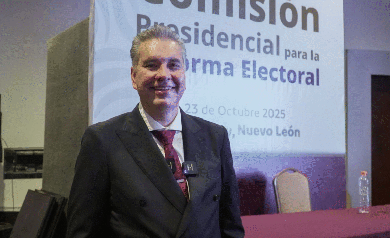 Participa Waldo Fernández en foro para la Reforma Electoral