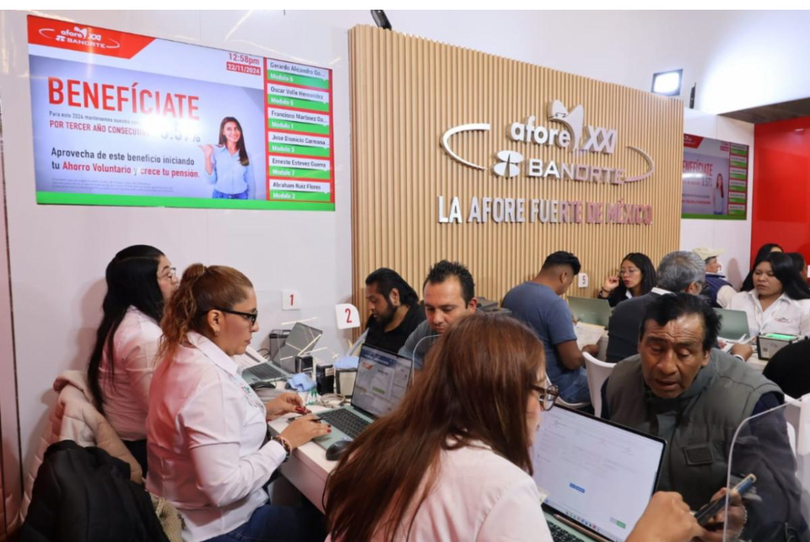 Presume BANORTE 9 millones de gestiones en línea