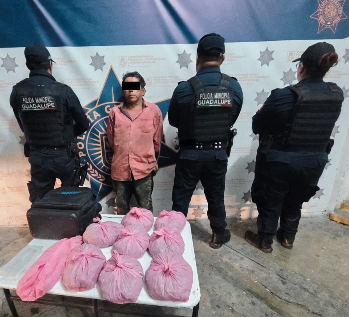 Policías trunca venta de mota a malandrillo en Guadalupe