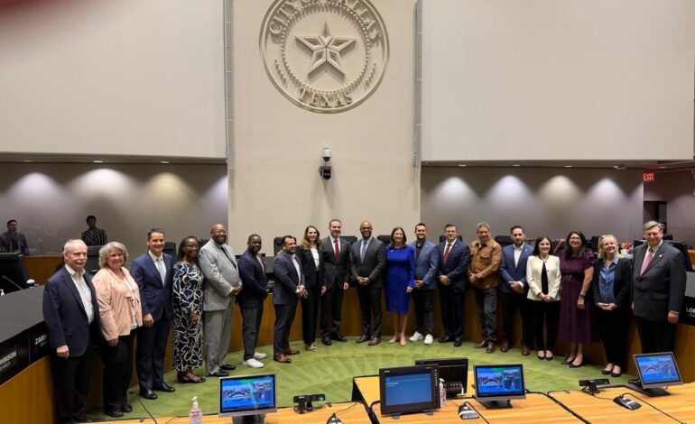 Refrendan hermanamiento Monterrey y Dallas