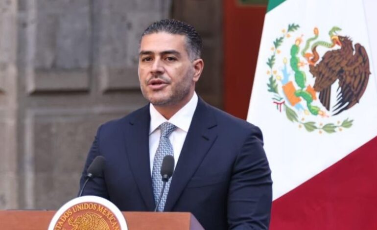 Investigan a escoltas municipales del alcalde Carlos Manzo asesinado en Uruapan