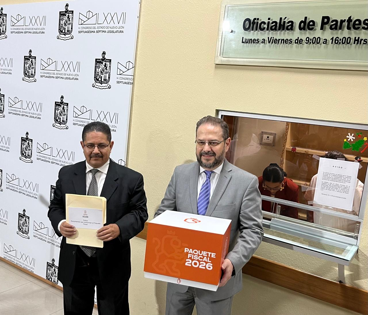 A 25 minutos de que se venciera el plazo, llegan con el proyecto del presupuesto de Samuel