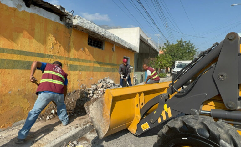 Recoge Santa Catarina más de 200 toneladas de escombro