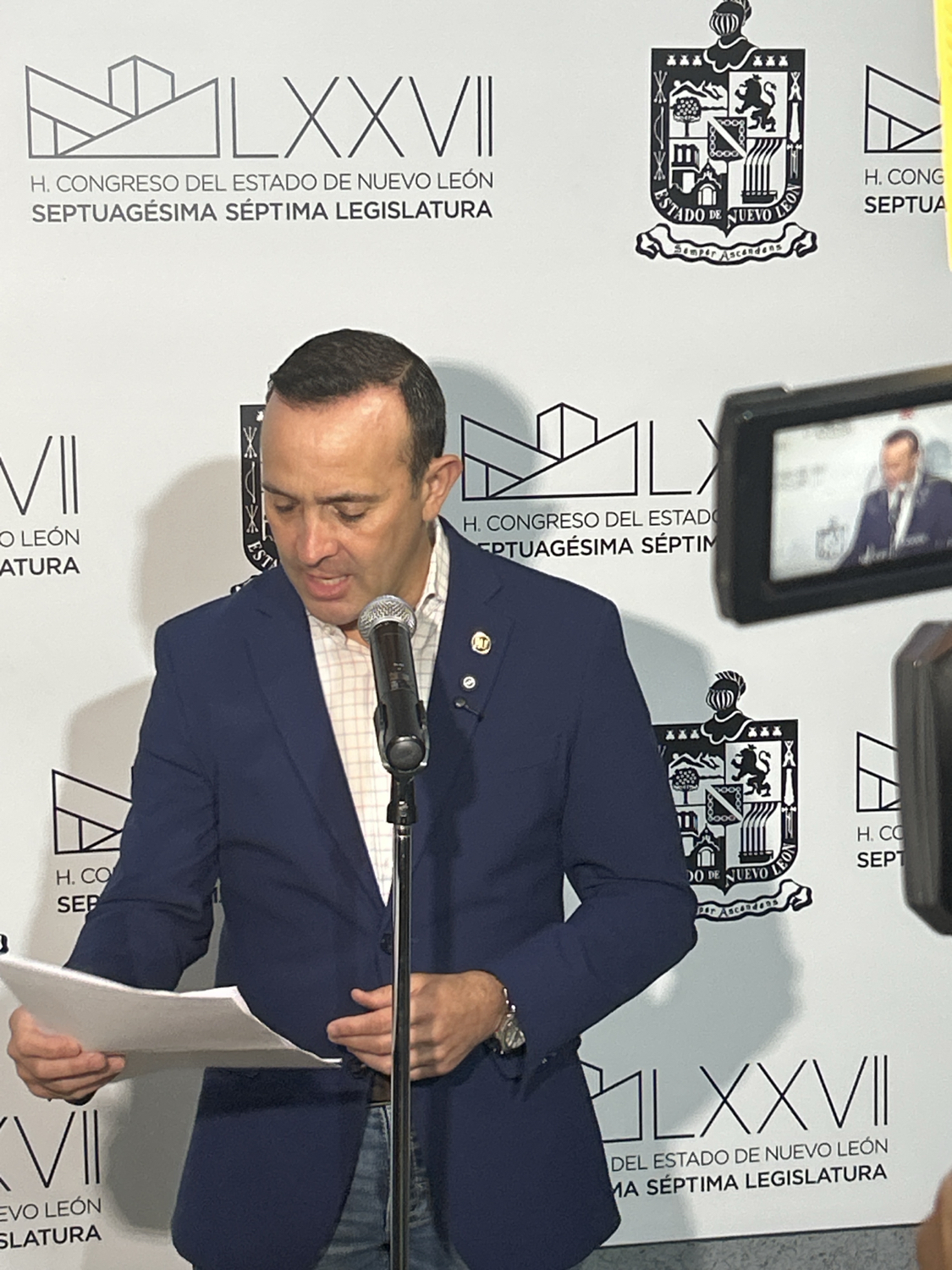 Samuel quiere mandar la deuda a 30 años, señala De la Fuente; «pero quiere reventar la negociación»