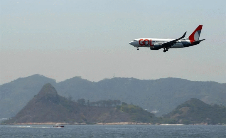 Cancelan 6 aerolíneas viajes a Venezuela