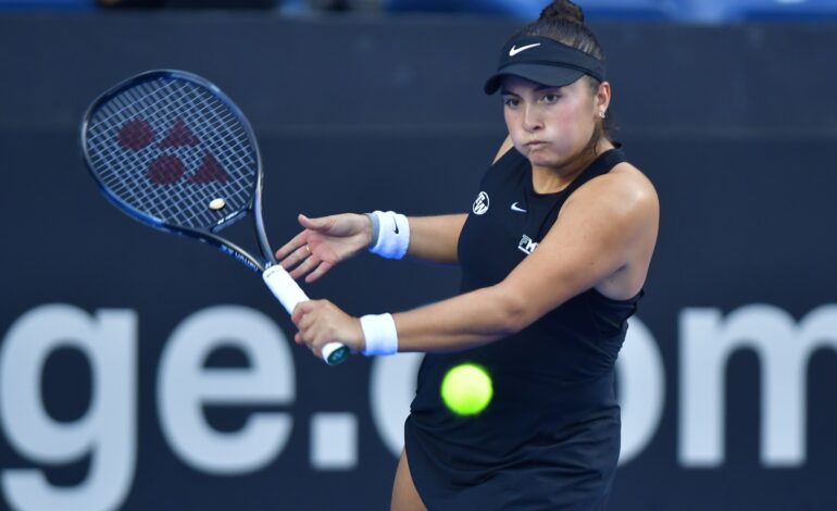 Pelea Julia, pero cae en su debut en la BJKC