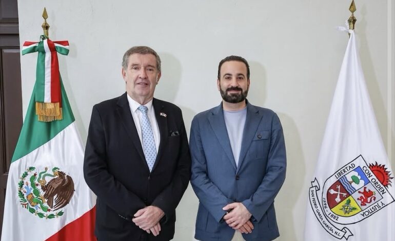 Farah recibe a Cónsul francés Pierre Raynaud