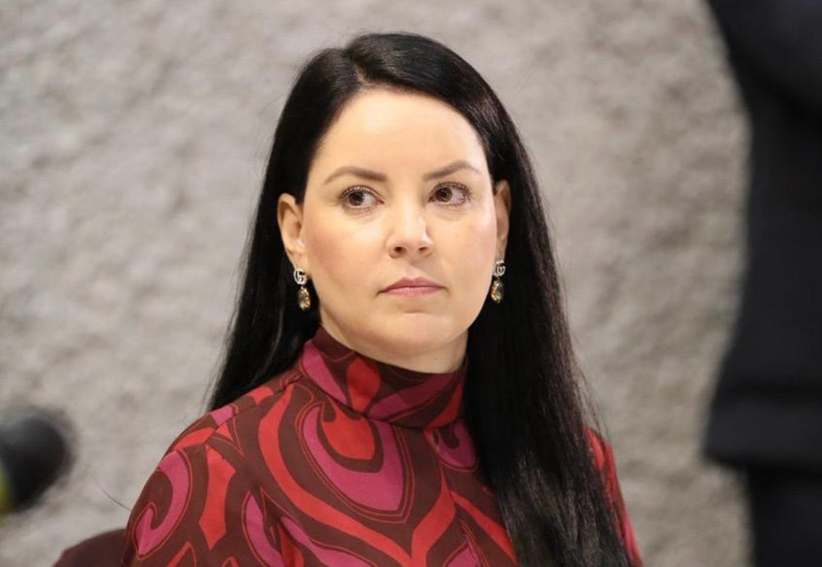 Impulsa Brenda Velázquez reforzar programas para prevenir y denunciar violencia contra niñas y adolescentes