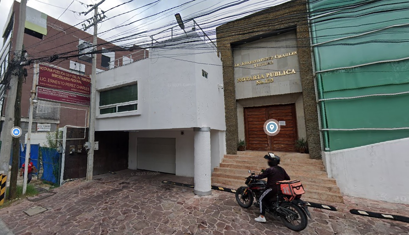 Revocan patente de Notario a Ernesto Pérez Charles, por reiteradas y graves infracciones a la Ley del Notariado