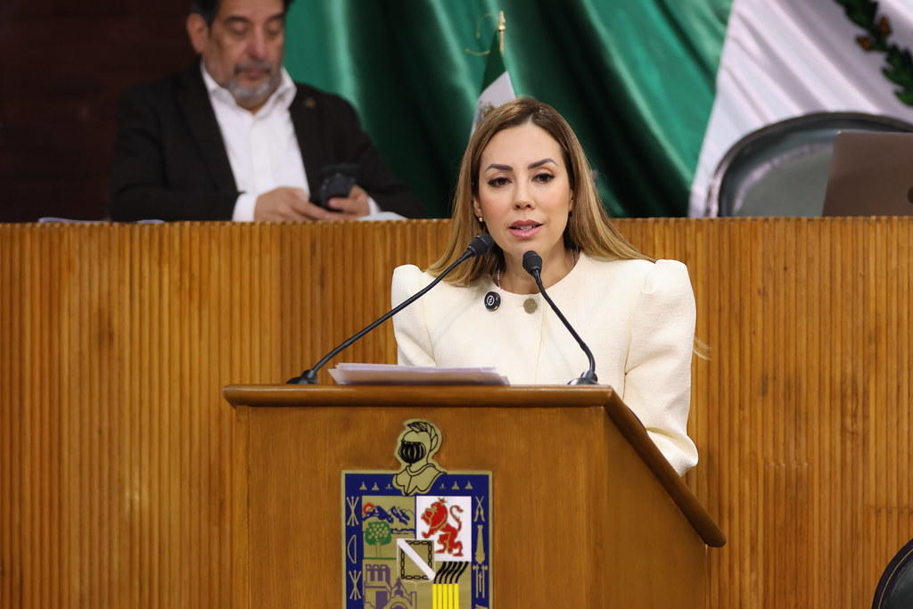 Pide Perla Villarreal más docentes que hablen lenguas indígenas para escuelas básicas