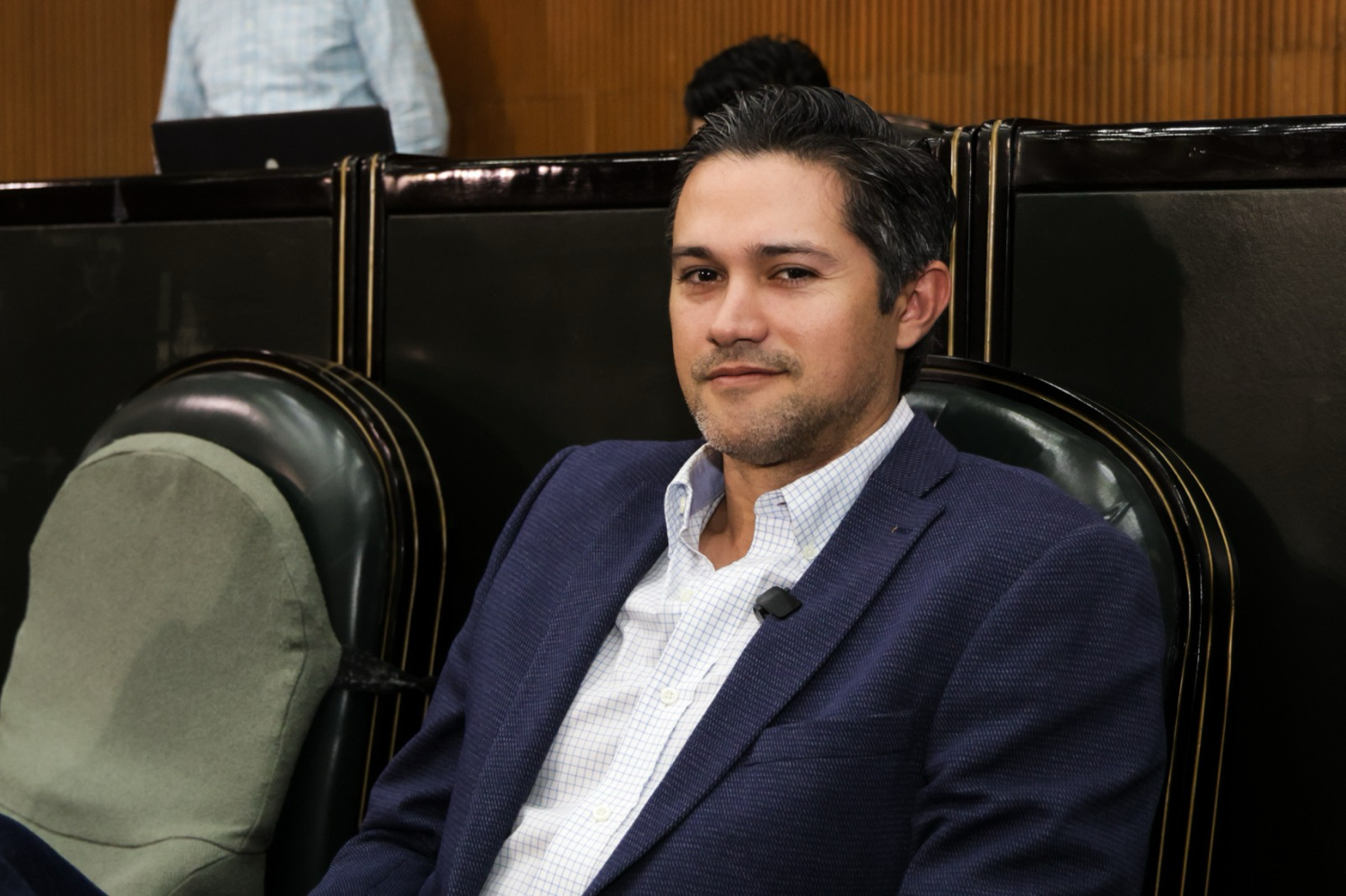 Pide el diputado Armando Víctor evitar el uso de pirotecnia en fin de año