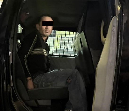 Le caen cuando cargaba cosmético recién robado