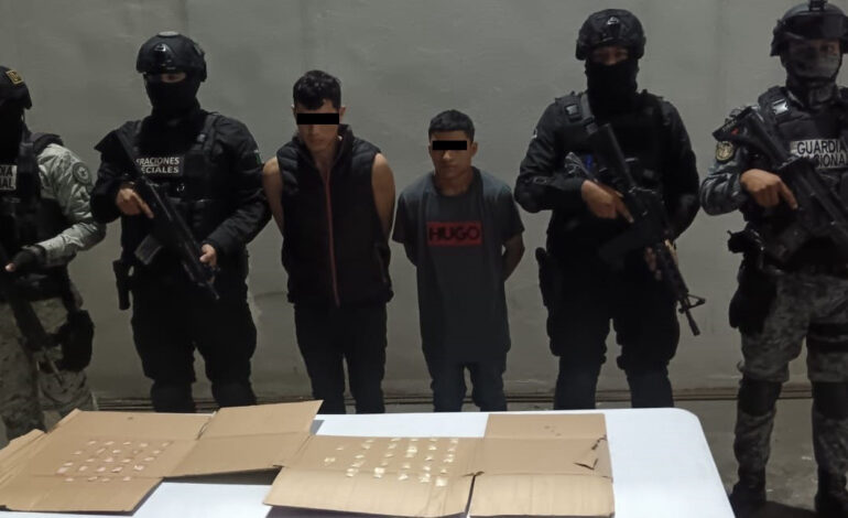 Hondureño y regio caen con 51 dosis de droga… lista para la venta