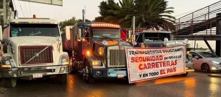 Transportistas y agricultores acuerdan con Gobierno no más bloqueos… por el momento