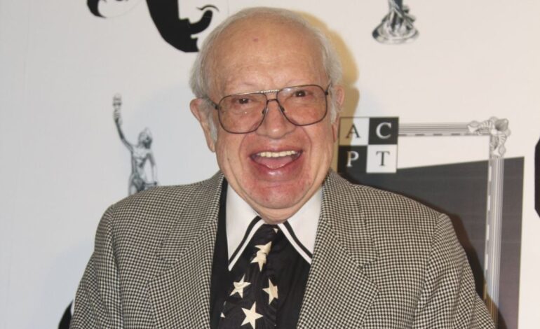 Fallece la leyenda de la comicidad en México, Eduardo Manzano «El Polivoz»