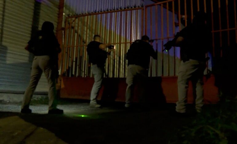 Ministeriales abaten a dos malandros durante enfrentamiento en Santiago, N.L.