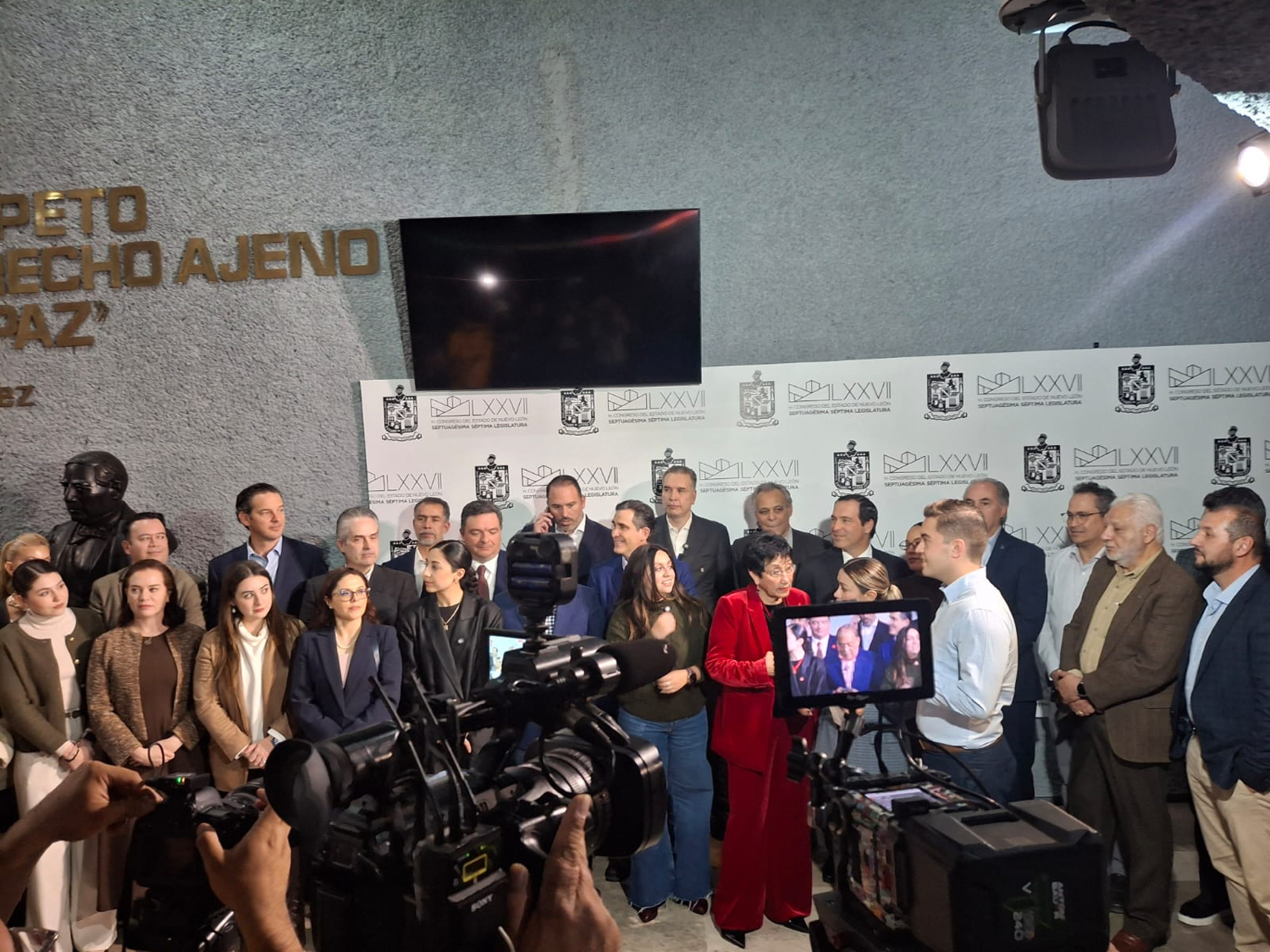 Un día después, MORENA también rechaza el ISN