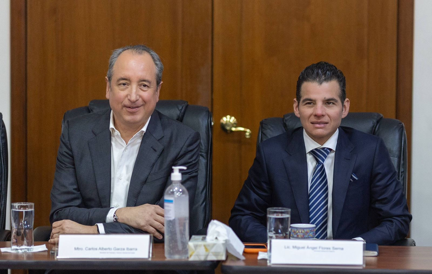 Convoca Miguel Flores a mesa de trabajo para sacar adelante Presupuesto 2026