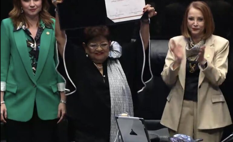 Ernestina Godoy, nueva titular de la Fiscalía General de la República