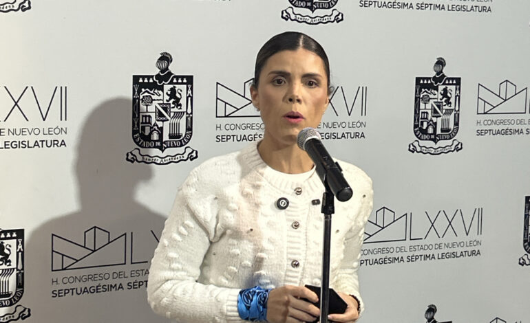 En cuanto a contaminación, «ya basta de mesas de trabajo, exigimos acciones»: Claudia Caballero