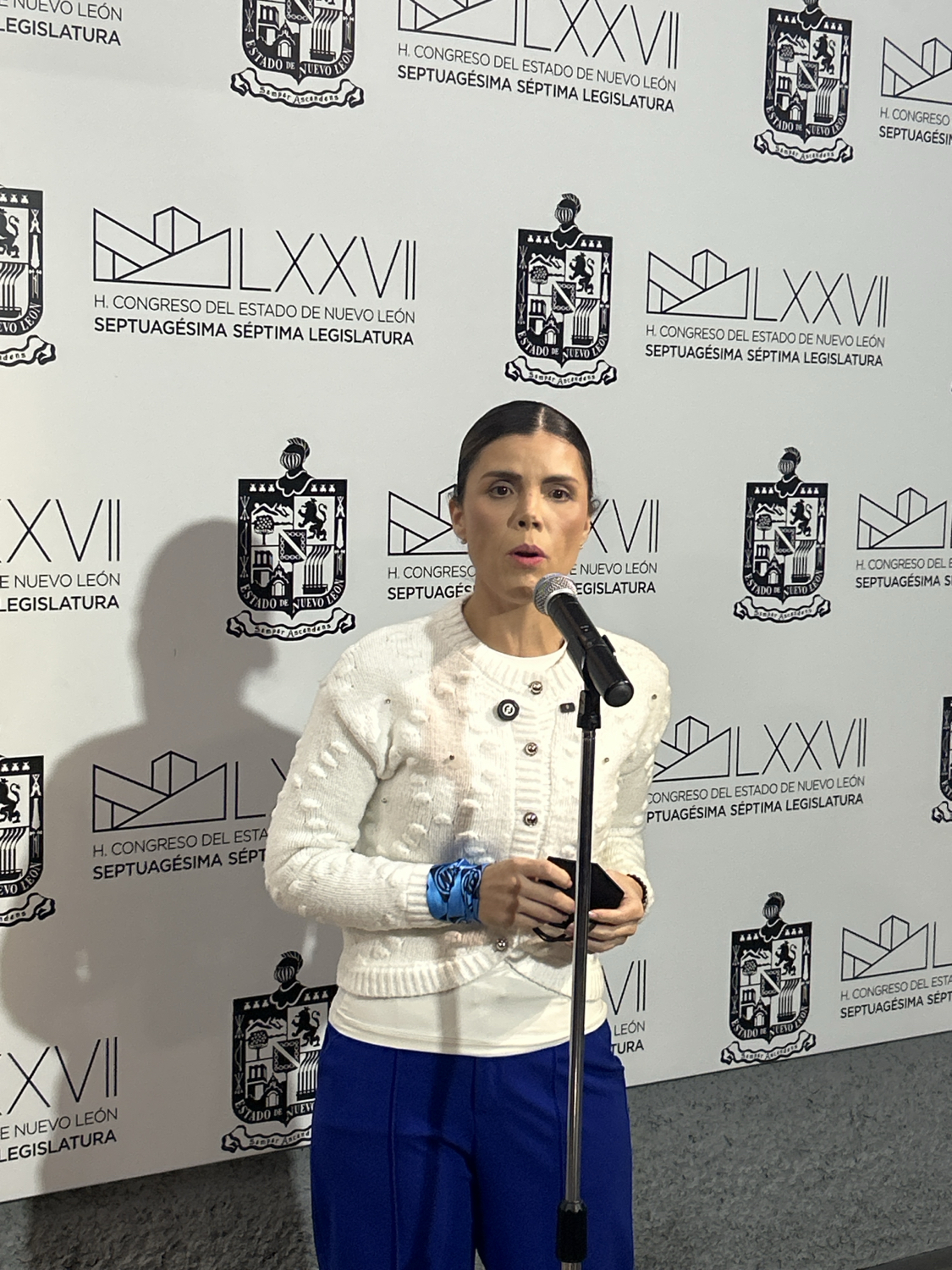 En cuanto a contaminación, «ya basta de mesas de trabajo, exigimos acciones»: Claudia Caballero