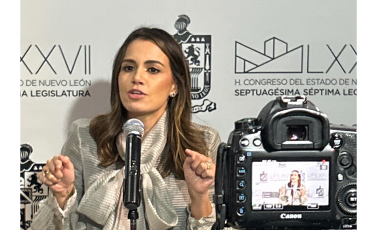 Samuel no se mide, acusa Lorena… «Le pega hasta a los municipios de su partido»