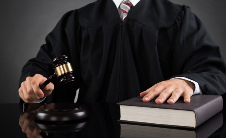 Pospone Senado hasta febrero 2026 reforma de jueces sin rostro