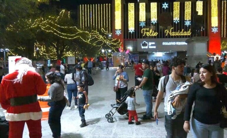 Invitan a disfrutan de actividades navideñas en la Plaza Zaragoza