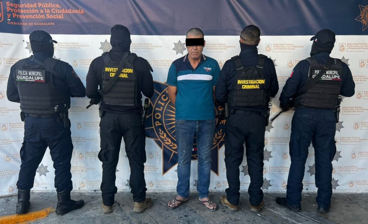 Por un celular Policía de Guadalupe atora a integrante de banda de ladrones